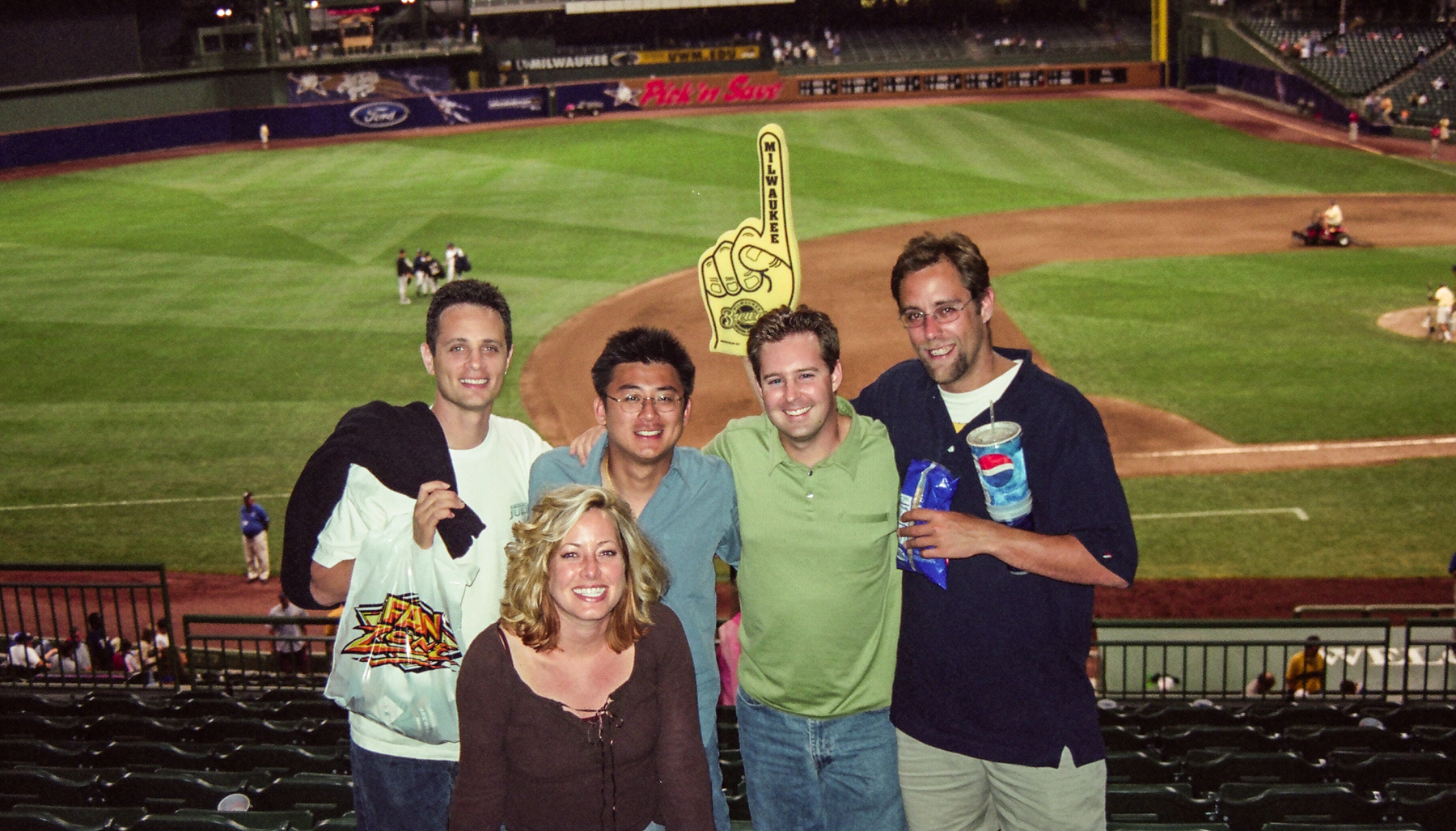 ElimiDATE Crew - 2002